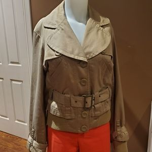 Stylish cropped Vero Moda jacket